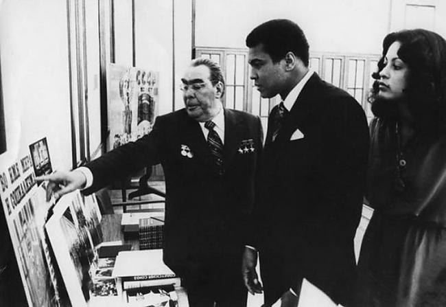 Muhammad Ali and Brezhnev Autors: Fosilija Ļoti reti kadri, kad slavenības vēl nebija tik slavenas kā tagad