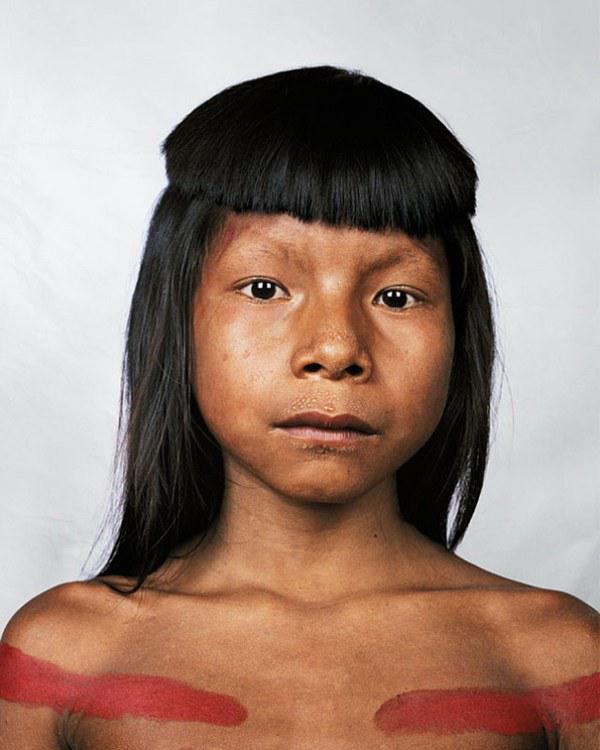 Ahkoxeta 8 gadi Amazonia... Autors: suņkāpurs Kur guļ bērni - pārsteidzošas fotogrāfijas