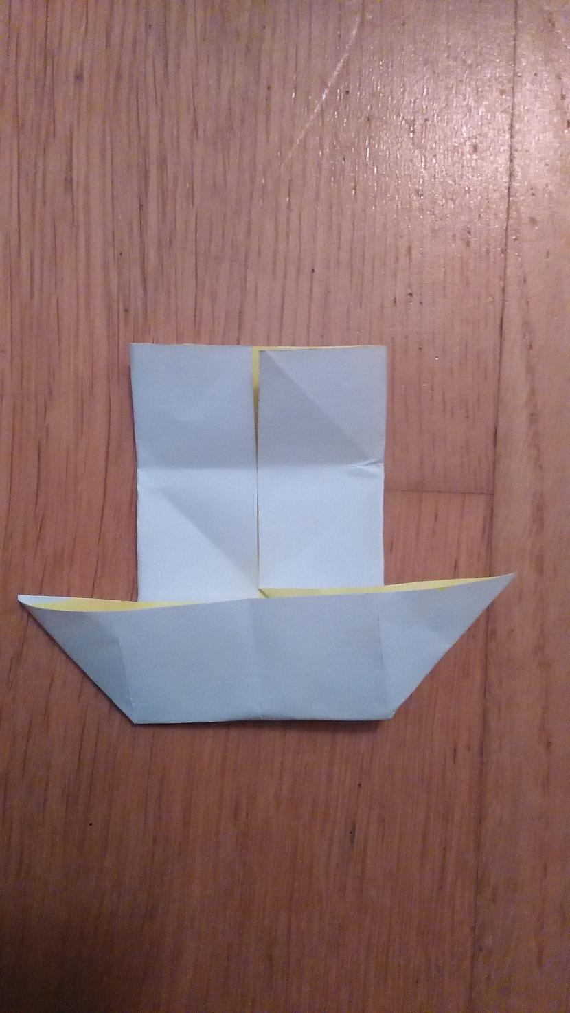 Lai veidojās scaronāds te... Autors: Emchiks Origami "ninja star"