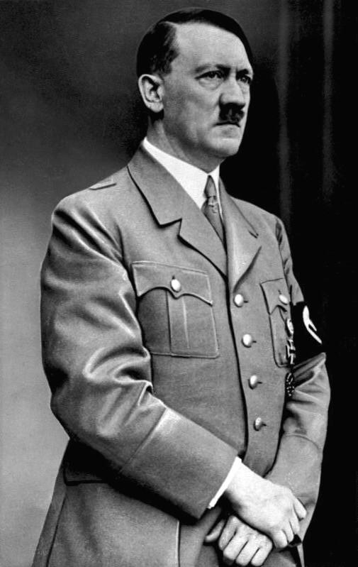 Ādolfam bija tikai viens... Autors: kaķūns Klīst baumas par Hitleru - ticēsi?