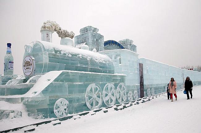 Ledus vilciena skulptūraJau... Autors: Lords Lanselots Ledus un sniega festivāls Harbīnē!!!!!