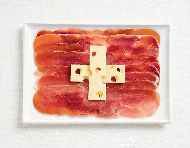 Scaronveice  gaļa un siersEs... Autors: Lords Lanselots Kā varētu izskatīties Latvijas karogs, veidots no ēdiena?