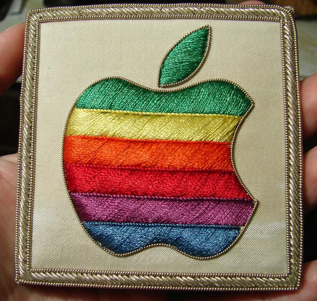 1980gadu Apple maciņscaron ... Autors: Sviesturs 15 produkti kurus pērk dēļ zīmola
