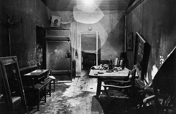 1945 gads Hitlera... Autors: Kapteinis Cerība 12 retākās, prātu graujošās, arhīva fotogrāfijas