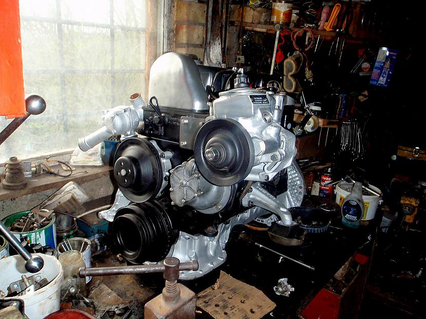 Scaroneit gandrīz gala... Autors: Krizix W123 Mersedesa motora restaurācija (OM617)