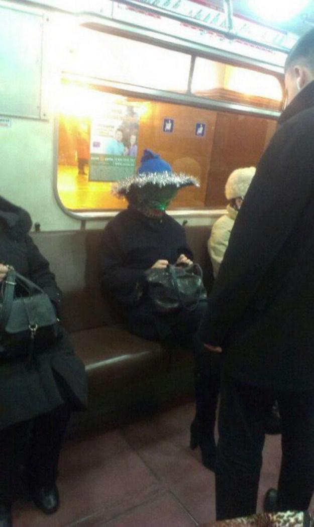  Autors: Edgarinshs Metro dīvaiņi
