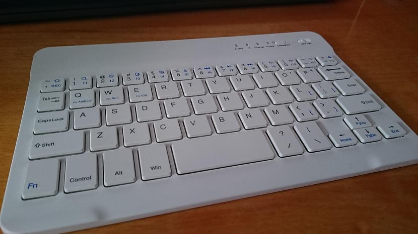 Bluetooth bezvadu klaviatūra... Autors: Laciz Ko noderīgu var atrast eBayā?