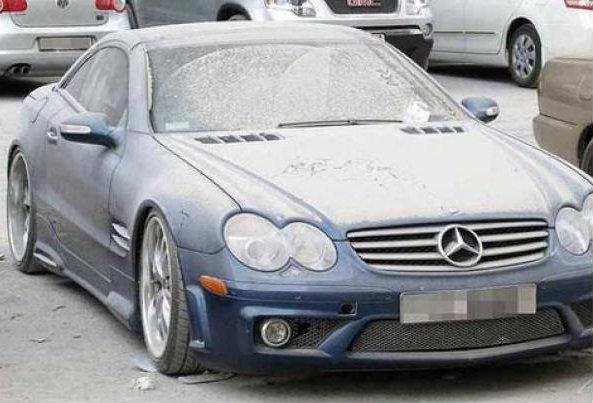 Ja Dubaijā scaronāds spēka... Autors: Trakais Jēgers Atrastas 3000 pamestas luksusa automašīnas!