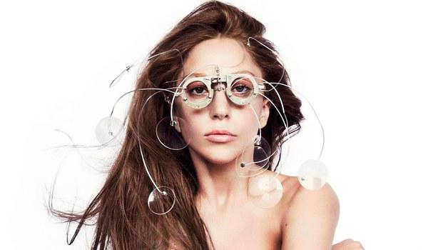 Viņas mīļākais seriāls ir... Autors: Sirsniņa3 Lady Gaga - dziedātāja - interesanti fakti