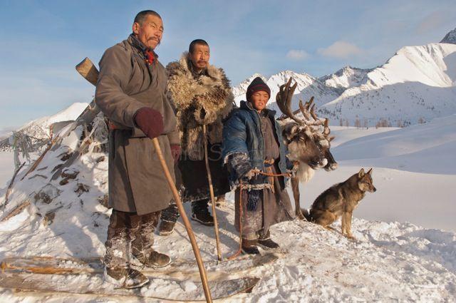 Dukas trenē ne tikai... Autors: riekstkodis.lv Mirstošā Mongolijas Cilts, Pēdējie Satriecošie Foto