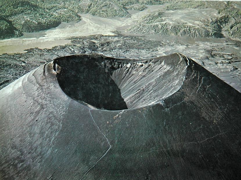 Visu laiku vulkāns aktīvi... Autors: Fosilija Parikutīns, vulkāns Meksikā