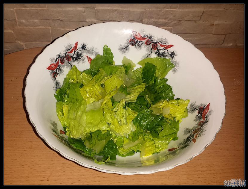 Gatavojam salātus ... Autors: Eguciiiite Sivēns Grieķijā