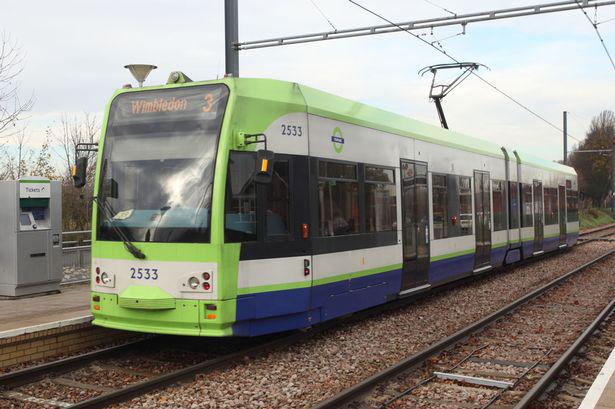 Tramvaja pietura Kāds pāris... Autors: droop Dīvainas vietas, kur nodarboties ar TO