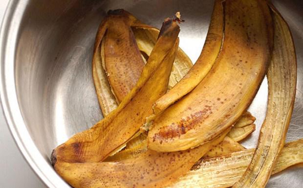 Lai aivieglotu depresiivu... Autors: ezkins 15 neticami veidi, kā izmantot banānu mizas