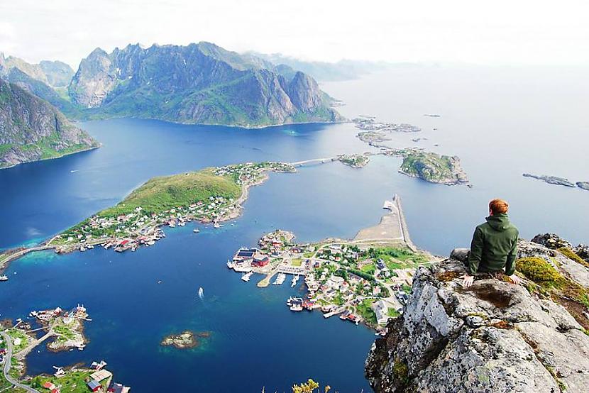 Reinebringen kalns Norvēģija Autors: ZirgaGalva Skats no kaijas lidojuma.