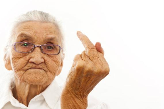 4 Pensionāri uzskata ka... Autors: Testu vecis Problēmas ar mūsdienu pensionāriem