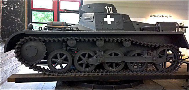 Panzer I Ausf A vācu tanks... Autors: DamnRiga Vācu tanki, kas pārdzīvojuši karu.