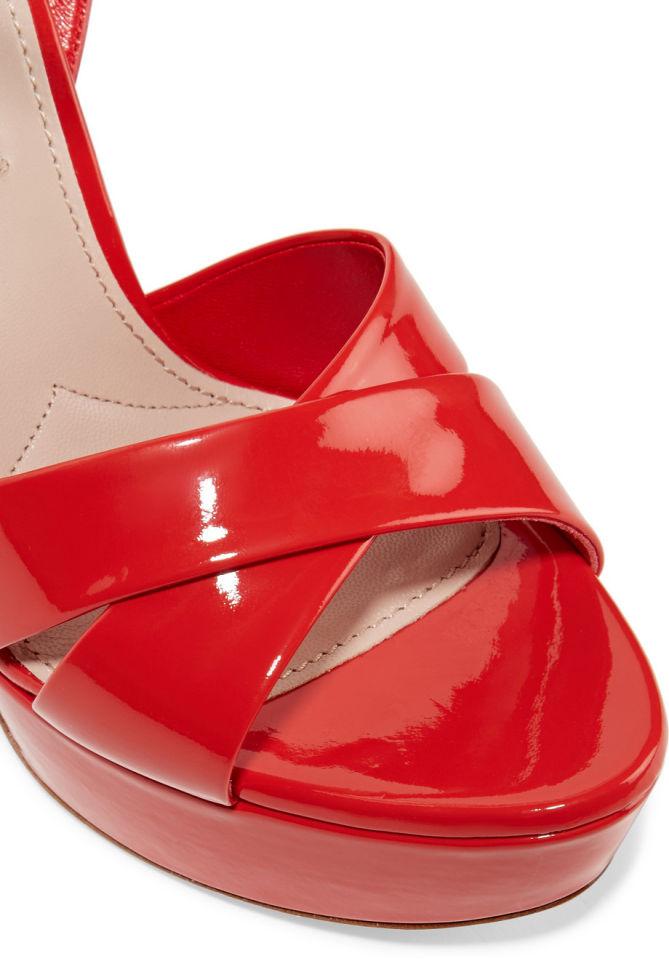  Autors: Fosilija Dienas (16.1.16.) kurpītes- MIU MIU sarkanas sandales uz platformas