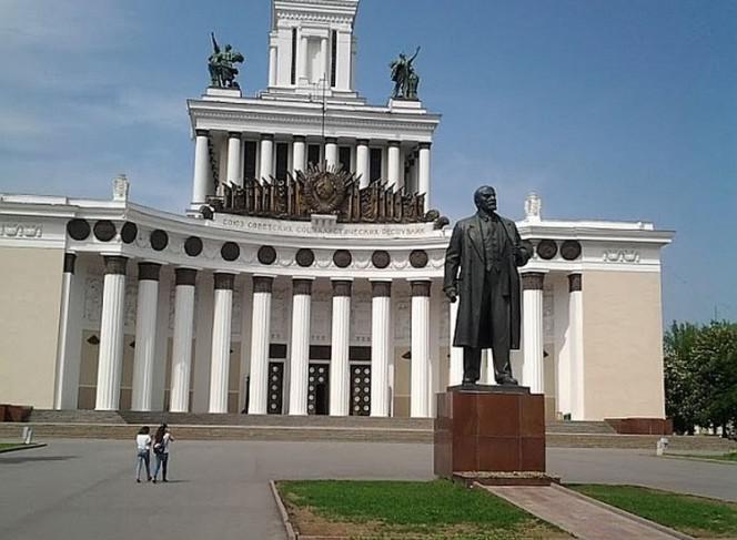 Kas mainījās krievu cilvēkāLai... Autors: Fosilija Mauzolejs - padomju zombēšanas mašīna? Turpinājums.