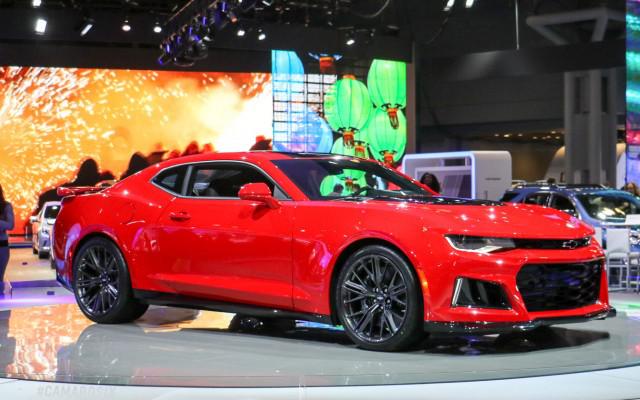 Chevrolet Camaro ZL1 hardtop... Autors: Datuvelv Atskats uz Ņujorkas starptautisko auto izstādi