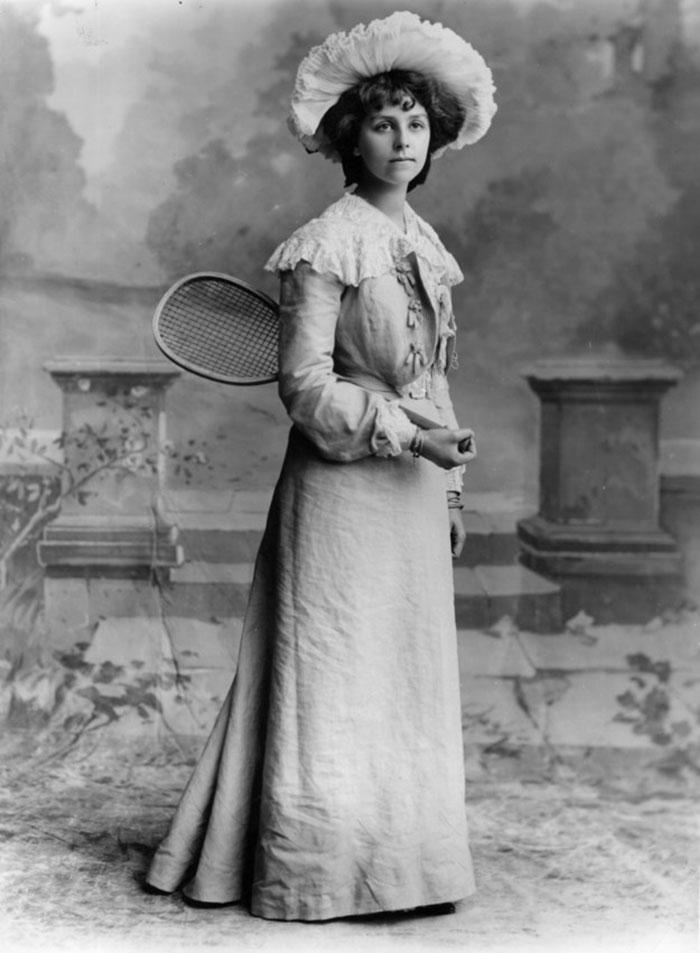 Sieviete viktoriāņu tenisa... Autors: KALENS Reti viktoriāņu foto, kas pierāda, ka viņi nebija tik nopietni, kā Tev likās!