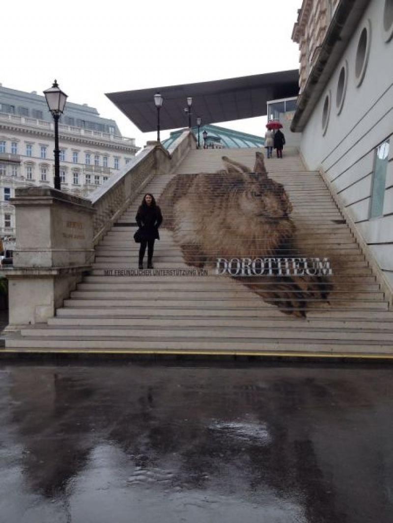 Albertīne Vīne Autors: BlackBetty88 Izdaiļotas kāpnes. Ielu māksla.
