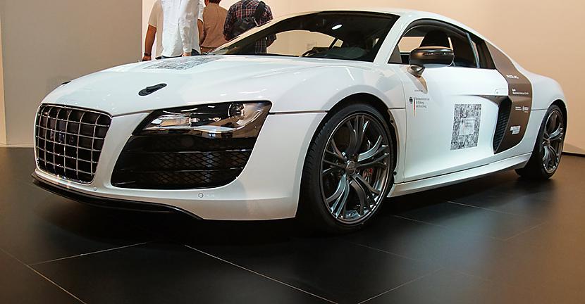 Audi F12 e Performance... Autors: LGPZLV Pasaulē dārgākās Audi mašīnas