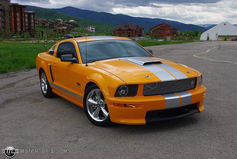 Oranžas krāsas Shelby GT tika... Autors: Kaskijs Shelby Mustang otrā paaudze (1. daļa)