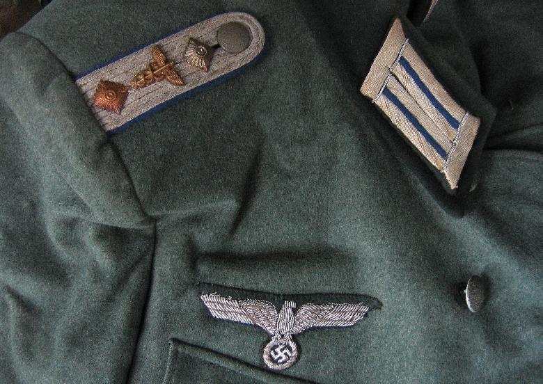 Uz jakas atrodas bruņoto spēku... Autors: Geimeris Krievs atrod nacistu dārgumu lādi!