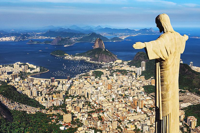 Mūsdienās scaronāds skats... Autors: matilde Kā radās viens no 7 pasaules brīnumiem: Kristus Pestītāja statuja Rio
