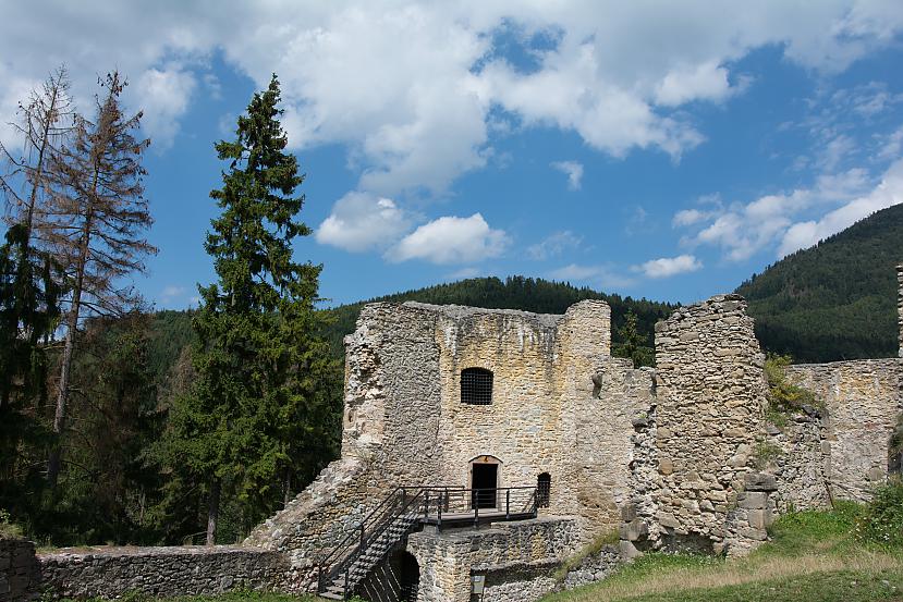  Autors: Liver Slovākija - 3 pilis (papildināts ar nosaukumiem)