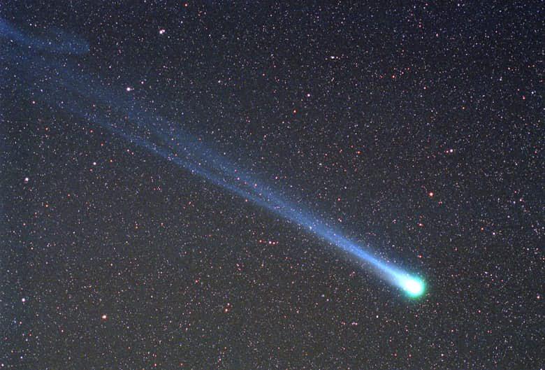 Hjakutakes komēta Scaronī... Autors: Testu vecis Asteroīdi, kas varētu iznīcināt dzīvību uz Zemes