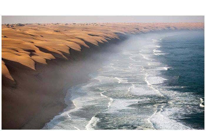 Namībijas tuksnesis tiekas ar... Autors: kaķūns 60+ interesanti foto ar aprakstiņiem #5