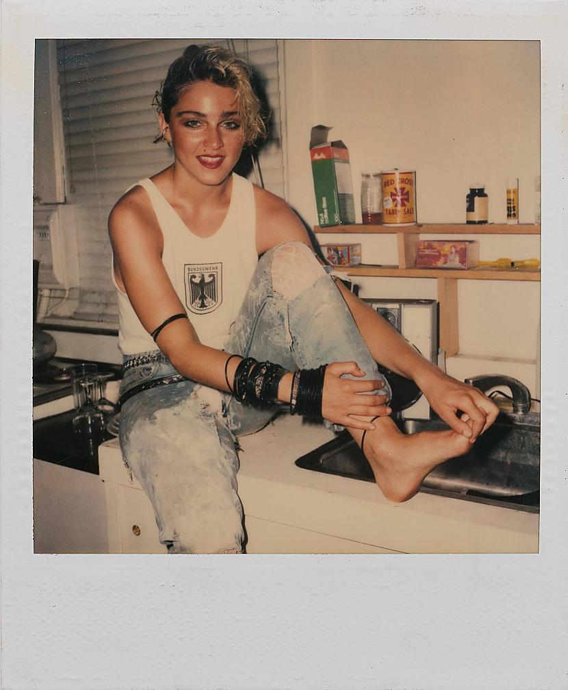 1983gads Autors: Testu vecis Kā novecojušas slavenības: Madonna