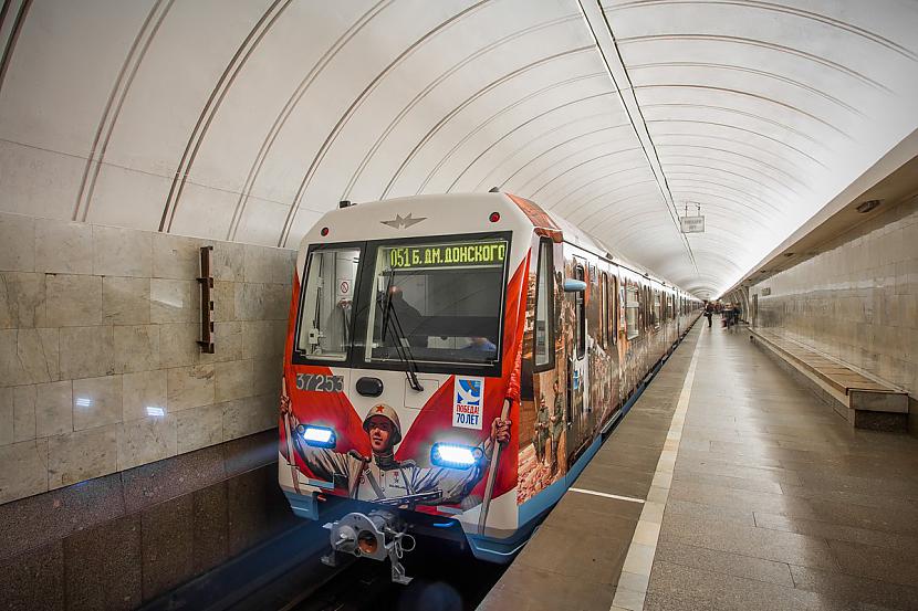 24nbspVilcieni Maskavas metro... Autors: 100 A 50 interesanti fakti par Krieviju