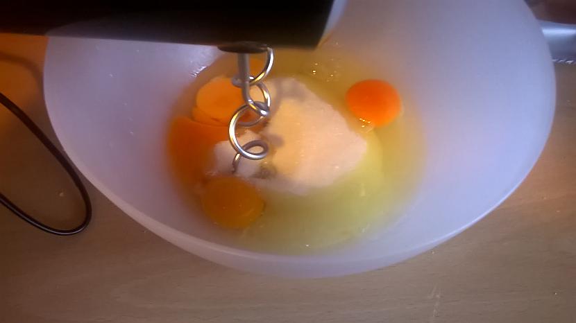 Vispirms saputot olas kopā ar... Autors: Fosilija Ābolu šarlote