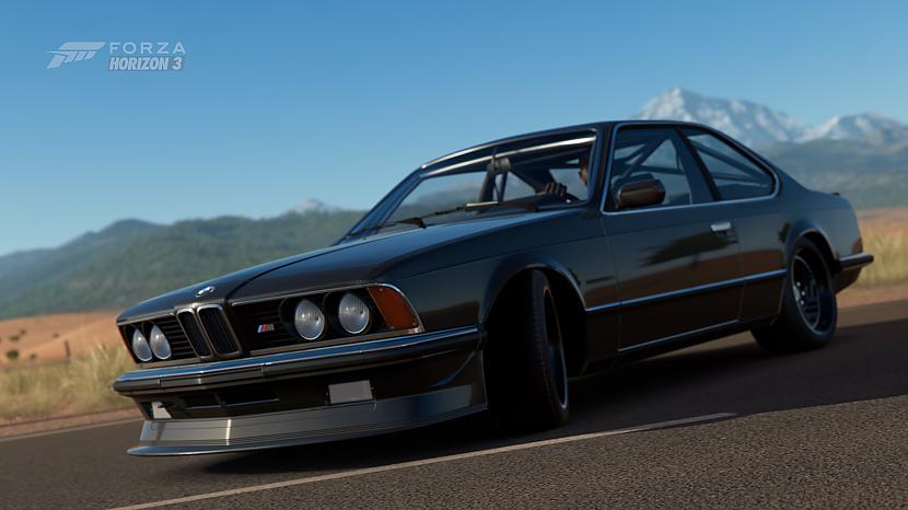 BMW e24 M635CSi drift