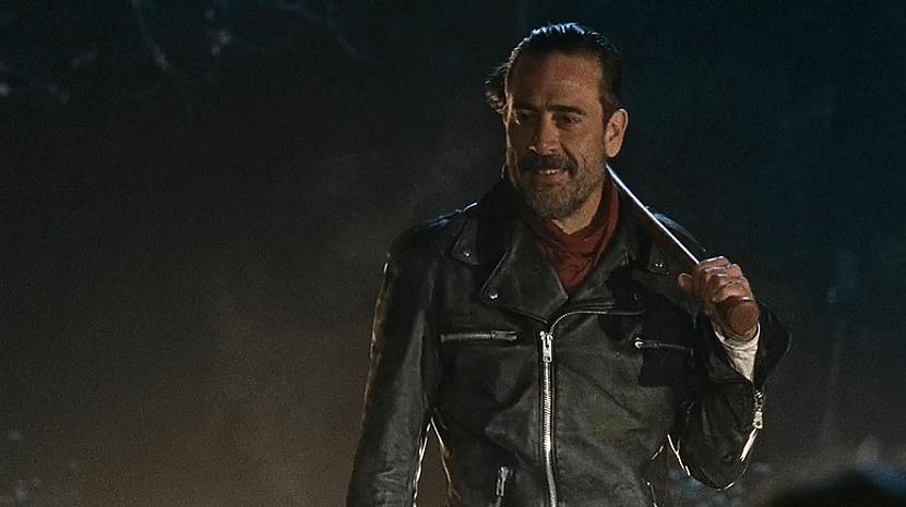 Attēlā redzams Negans ar savu... Autors: Čarizards The Walking Dead: Season 7 - Episode 1. Pārskats