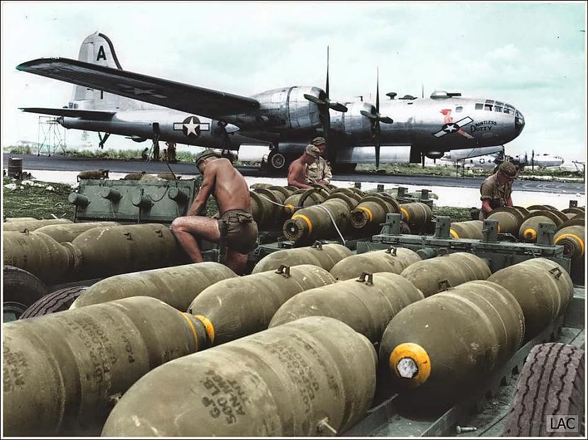 Bumbas paredzētas... Autors: Lestets 2. pasaules kara bildes, kas pārsteigs!