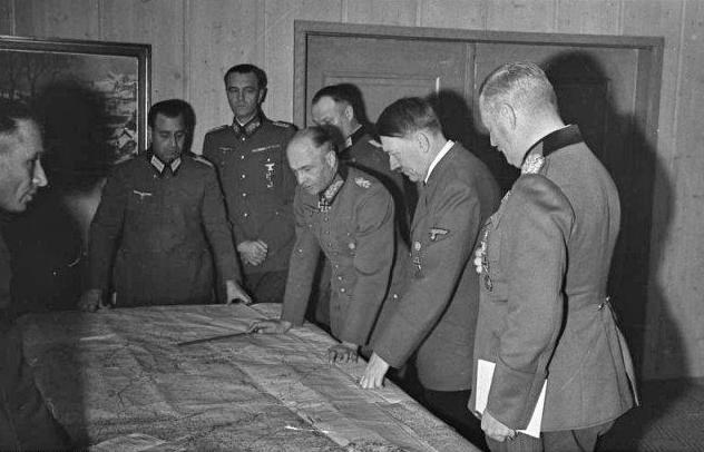 5 iemesls  Hitlers visus... Autors: Ciema Sensejs 10 iemesli, kādēļ Hitlers zaudēja Otrajā pasaules karā