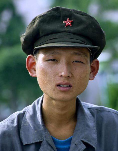 nbspZiemeļkoreja piedzīvo... Autors: Ciema Sensejs Par dzīvi Ziemeļkorejā 2. daļa