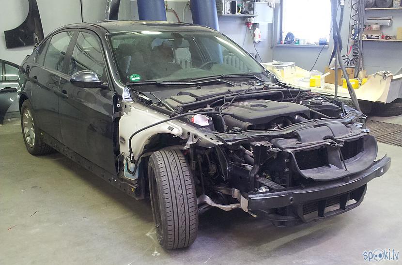 3. Sērijas BMW E90 labošana, krāsošana, Face Lifta un M pakas uzlikšana