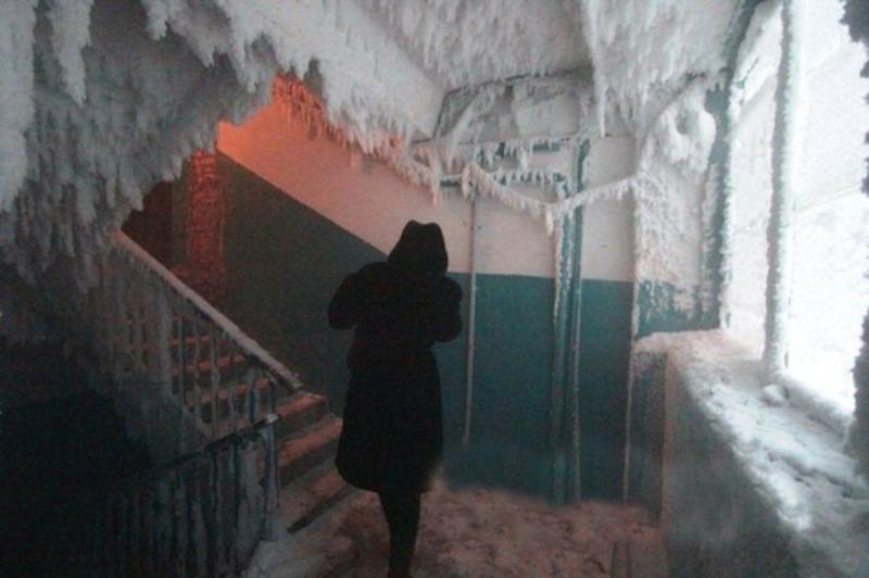 Pat ziemā nav ieslēgta apkure Autors: Syder Iespējams tikai Krievijā jeb 25 dīvainākās bildes, ko būsi redzējis.