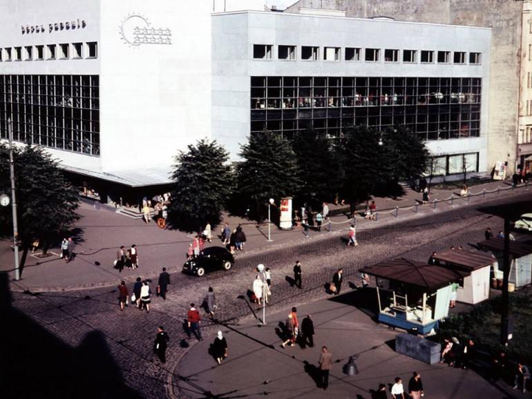 1965 gads Universālveikals... Autors: 100 A 1960to gadu Rīga vēl neredzētās fotogrāfijās. 40 fantastiski kadri
