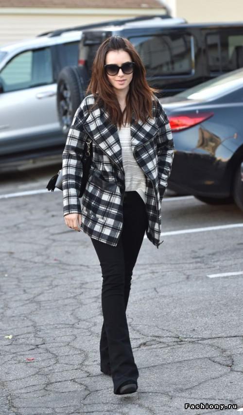  Autors: 100 A Hollywood Princess: Lily Collins