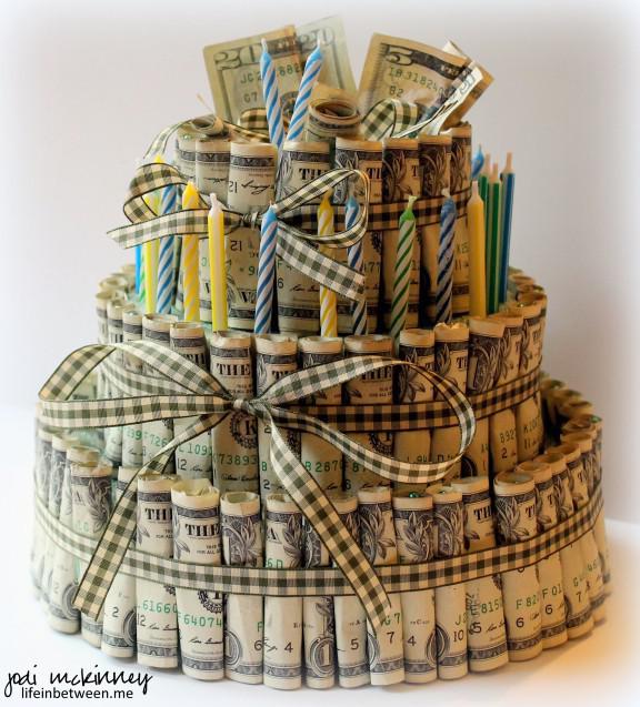 Naudas kūkaJa kādam ir ļoti... Autors: 100 A 20 oriģināli veidi, kā uzdāvināt naudu.