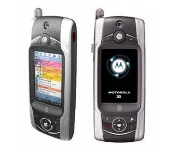 Motorola A925Izlaists 2003g... Autors: Lestets Kas tie tādi? Motorola vecie un savādie telefoni