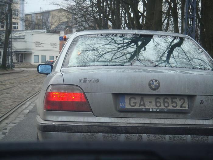 Lūk jaunais BMW modelis... Autors: 100 A 23 mašīnas, kuras nevar nepamanīt uz Latvijas ceļiem.