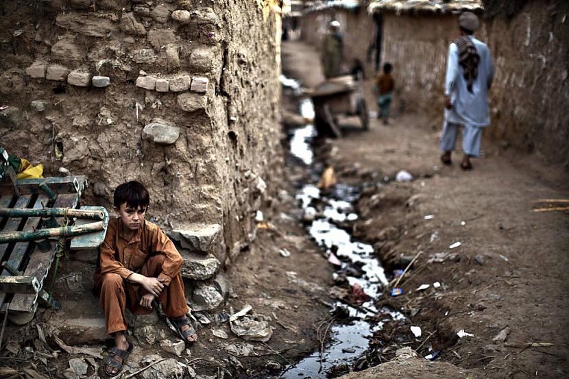 Afganistāna jau ilgus gadus... Autors: Fosilija Valstis, kurās ir zemākais dzīves ilgums