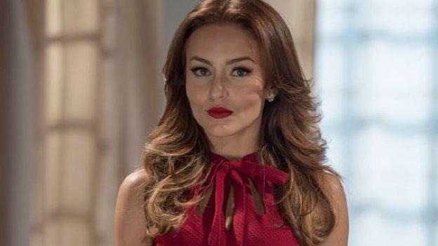  Autors: Fosilija Angelique Boyer